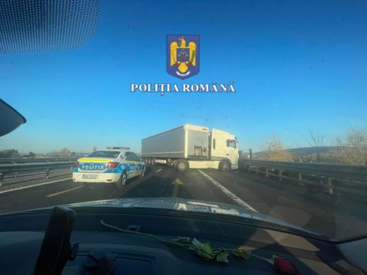 Mai multe autovehicule au fost surprinse de poliție circulând pe Autostrada A1, pe contrasens