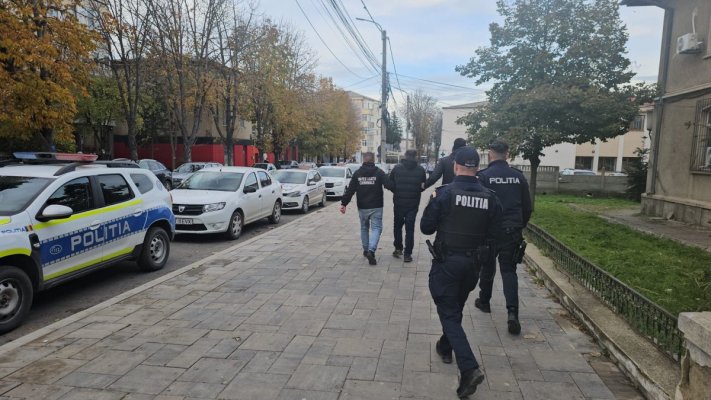 Bărbat reținut pentru incendierea locuinței unei femei, deși avea ordin de protecție. Video
