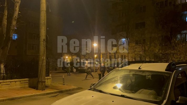 Explozie de zgomote în seara votului! De ce au dat tinerii cu petarde în timpul procesului electoral?! Video