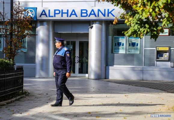 Alpha Bank, păgubită! Trei bărbați din Constanța s-au dat drept marinari și au luat credit cu acte false