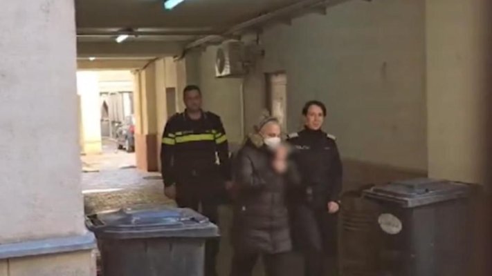 Avocata acuzată de plănuirea triplului asasinat ca răzbunare a morții fiului ei ar putea scăpa de închisoare!