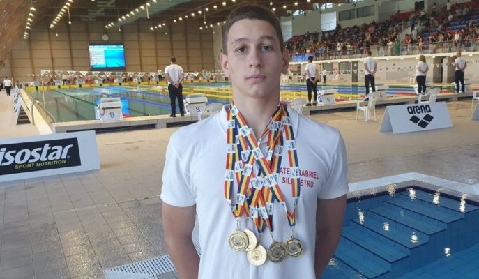 El este Silivestru Matei, care a depășit recordul lui David Popovici, la 400 de m liber!