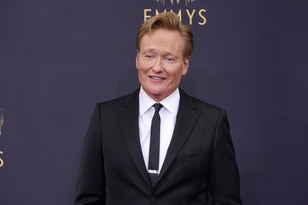 Comediantul Conan O'Brien va prezenta a 97-a ediţie a Premiilor Oscar