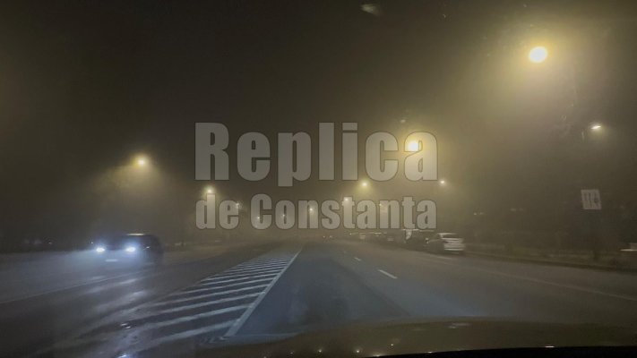 Atenție, șoferi! Constanța, acoperită de o ceață densă!