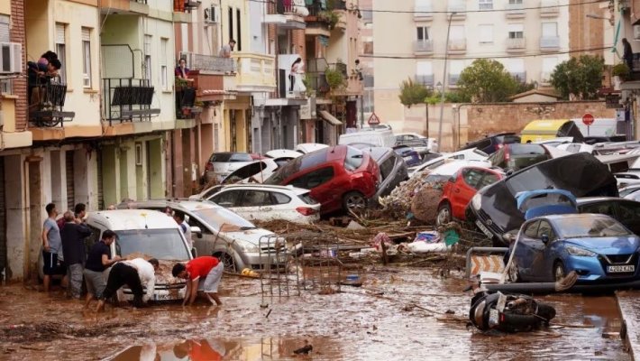 Alţi doi români, identificaţi ca fiind decedaţi în urma inundaţiilor din Spania
