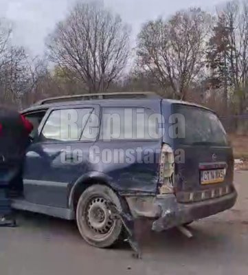 Accident rutier cu două autoturisme, la ieșire din Constanța! Video