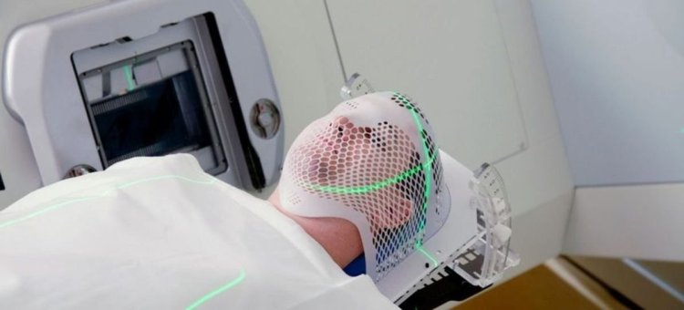 Un dispozitiv inovator ar putea transforma chirurgia tumorilor cerebrale