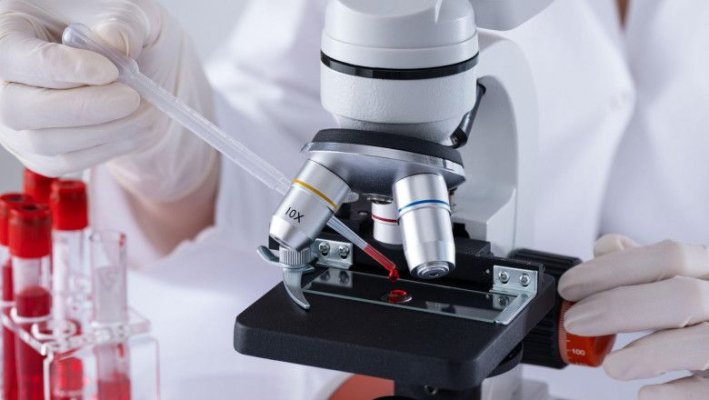 Al șaptelea pacient declarat vindecat de HIV. Acesta nu mai este infectat de 6 ani