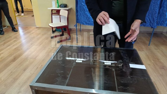 Urmează un vot decisiv pentru ca Romania să nu intre într-o criză politică prelungită, pe modelul Bulgariei