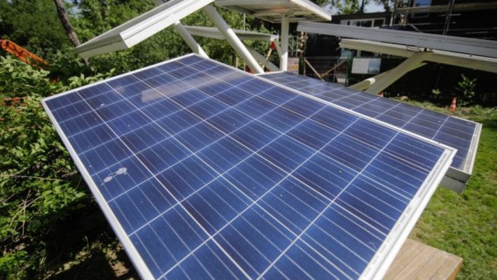 România riscă să depindă de importuri de energie în iarnă, în ciuda celor 2.000 MW din prosumatori