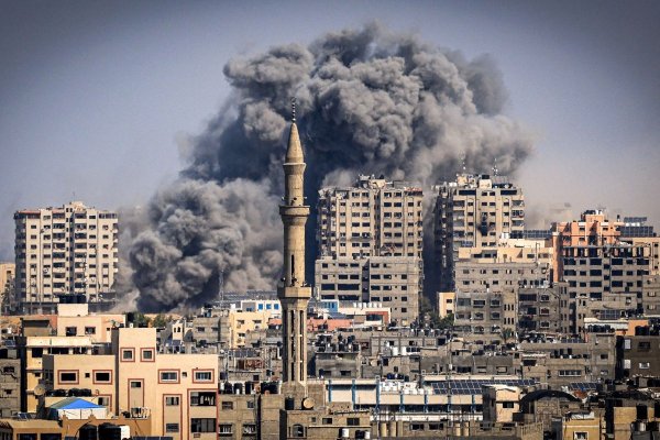 Șeful propagandei Hezbollah, ucis la sediul unui partid, după un atac israelian