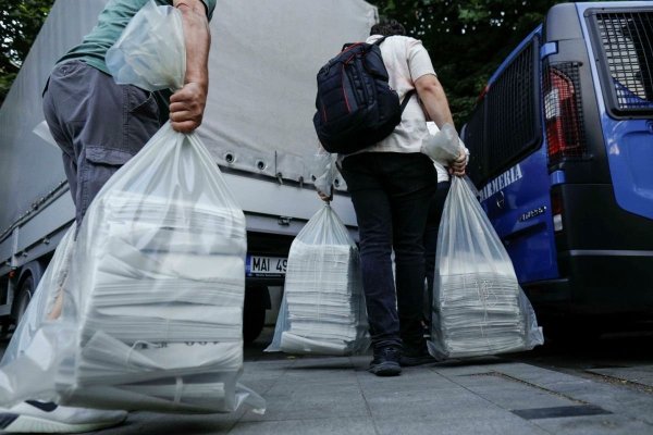  BEJ Prahova dezminte identificarea a 300 de voturi ale lui Orban trecute la Lasconi