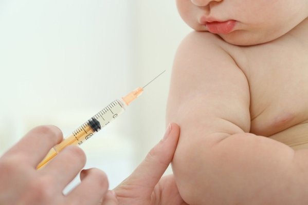 INSP a desfășurat o campanie de vaccinare în comunitățile cu acoperire scăzută