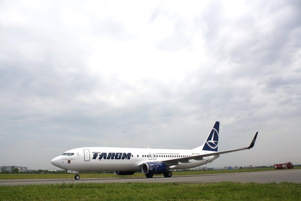 OMV Petrom și TAROM au semnat un contract pentru furnizare de combustibil sustenabil pentru aviație 