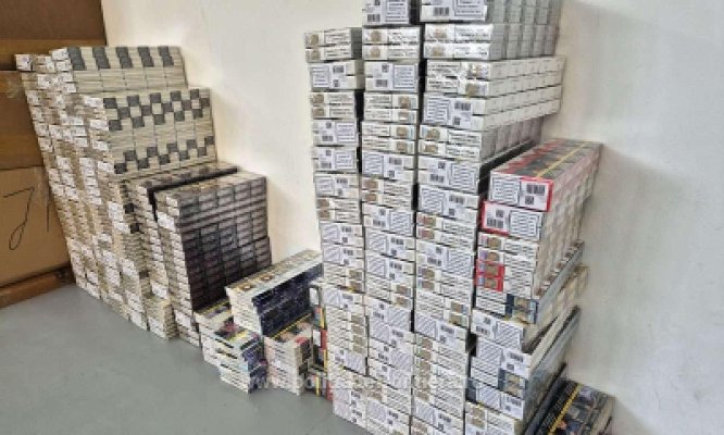 Zeci de mii de țigarete, în valoare de peste 211.000 lei, descoperite la frontieră. Video
