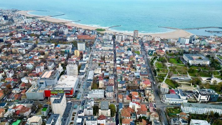  Serviciul Autorizări Construcții îşi întrerupe activitatea de sărbători. Vezi care este perioada