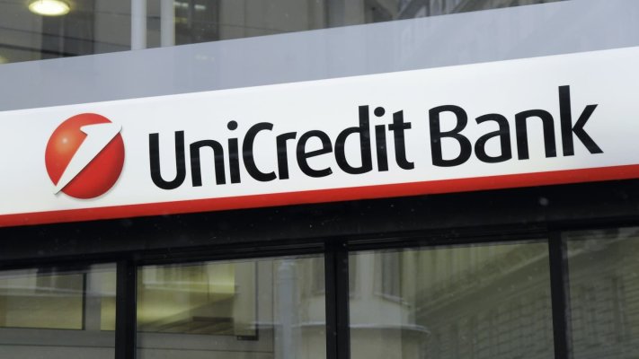 UniCredit primește aprobarea acționarilor pentru preluarea Commerzbank