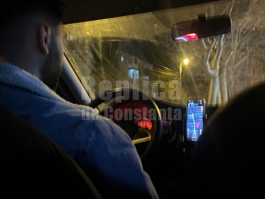 Ca să mai facă bani de sărbători șoferii de la Bolt umflă tarifele?! Video