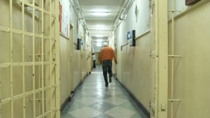 Un deținut periculos din Constanța a ajuns teroarea penitenciarului Tulcea! 