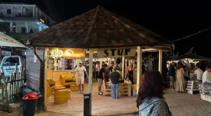 STUF din Vama Veche se închide: „Va fi ras cu un buldozer de pe fața pământului”