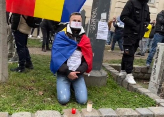 Românii din străinătate s-au revoltat în fața secțiilor de vot, după anularea alegerilor. Video
