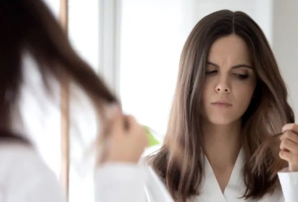 Cele mai eficiente soluții de regenerare a părului dacă ai alopecie