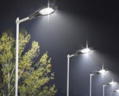 Primăria Constanța continuă lucrările de modernizare a iluminatului public