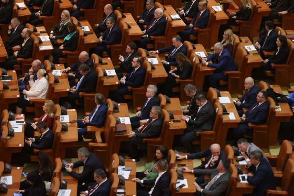 Președintele Camerei Deputaților va fi ales luni dimineață