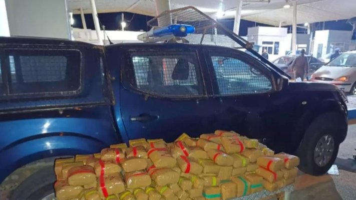 Peste două tone de droguri confiscate în dosare penale, distruse de poliția română. Video