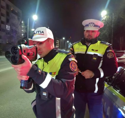 Acțiune pentru prevenirea principalelor cauze generatoare de accidente, desfășurată de polițiști