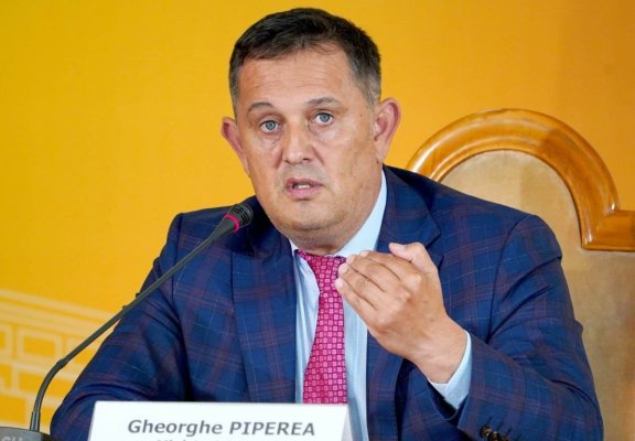 Europarlamentarul AUR Gheorghe Piperea îi îndeamnă pe români să amâne plata taxelor