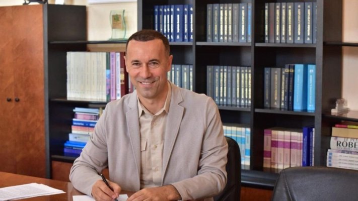 Fostul șef al CJ Prahova Iulian Dumitrescu rămâne sub control judiciar în dosarul de corupție