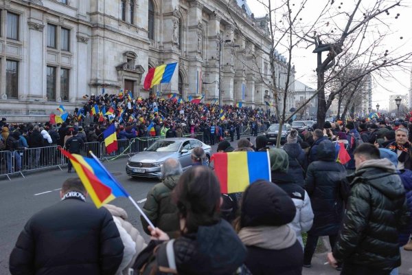 Fost luptător în Legiunea Străină, cercetat pentru ultraj judiciar, după ce a amenințat-o pe judecătoarea din procesul lui Georgescu