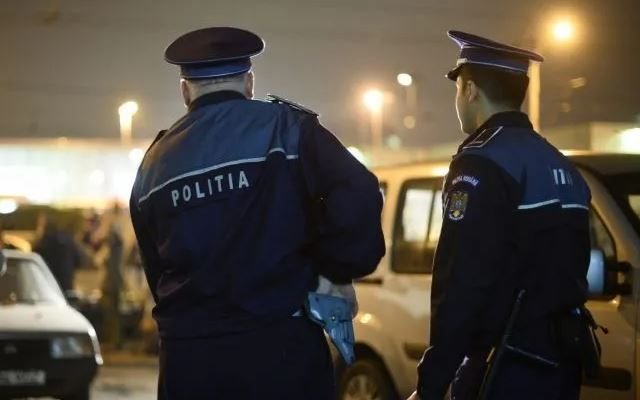 Scandal la un spital din țară: Un bărbat a agresat agenții de pază şi a spart mai multe geamuri