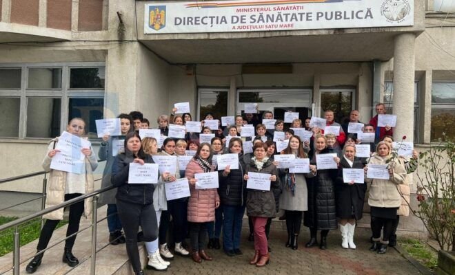 Angajații din sănătate critică ordonanța „trenuleț” și amenință cu proteste
