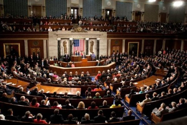Senatori americani: „Putin a manipulat TikTok-ul chinezesc pentru submina procesul democratic din România“