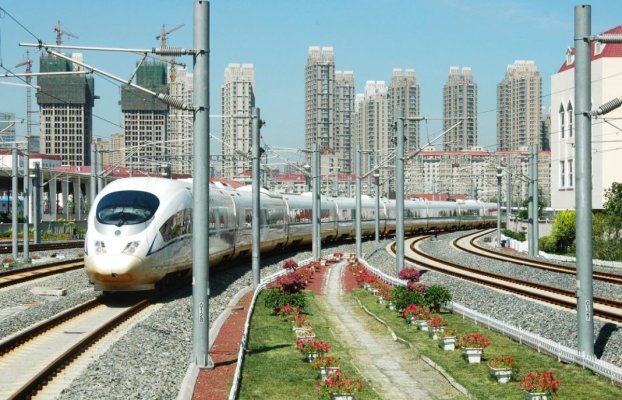 China construiește trenul care va circula cu 1.000 de km/ oră și va fi mai rapid decât avionul