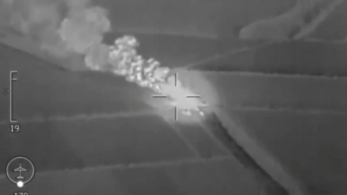Ucrainenii au bombardat cu drone și HIMARS un tren cu 40 de rezervoare de combustibil, în Crimeea