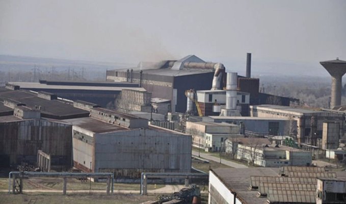 Reînvie cel mai vechi combinat siderurgic din România - Cumpărat de cel mai important constructor de drumuri din țară, urmează investiții masive