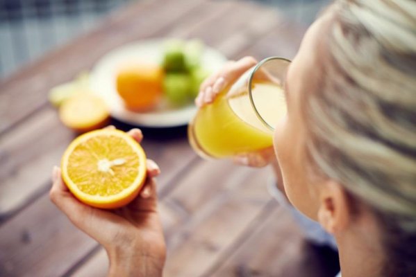 Infecții urinare: Cinci remedii naturale care te ajută să le tratezi eficient