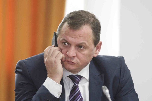 Șeful SIE și adjunctul său au zburat cu un avion privat să vadă Marele Premiu de Formula 1