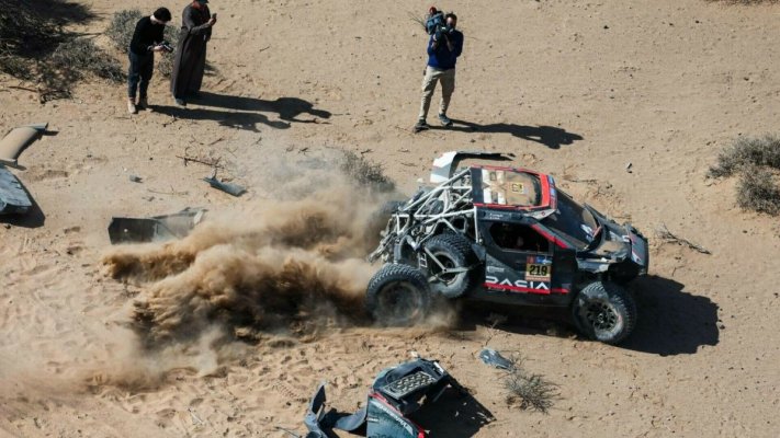 Legendarul pilot Sébastien Loeb a fost implicat într-un accident grav