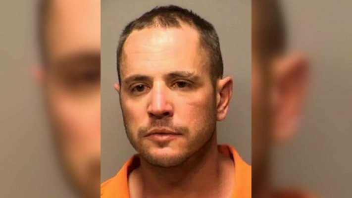 Un bărbat grațiat de Trump pentru implicarea în asaltul Capitoliului a fost împușcat mortal în Indiana