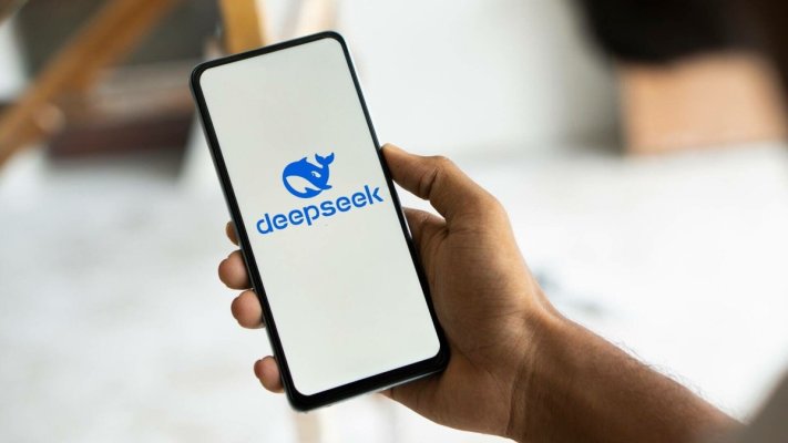  Ce este „DeepSeek”, startup-ul chinez care ține în șah Big Tech-ul american cu un AI low cost