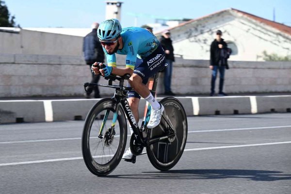Ciclism: Kazahul Dostiev, câștigătorul Turului României 2024, suspendat patru ani pentru dopaj