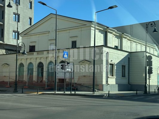 Lucrările de reabilitare a Teatrului de Stat Constanța, aproape de final. Termenul stabilit este în martie. Video