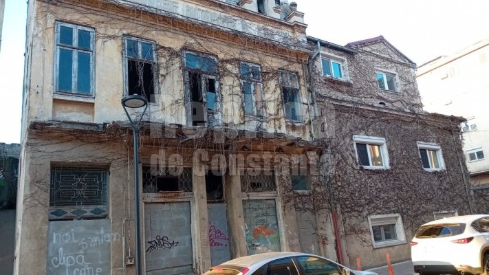 După ce i-a fost supraimpozitată ruina din centrul Constanței, bosniacul Zoran a scos-o la vânzare cu 450.000 de euro! Video 