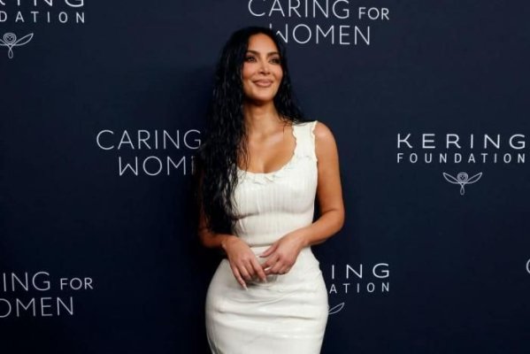 Kim Kardashian a pierdut 150.000 de urmăritori pe Instagram după ce a postat o fotografie cu Melania Trump