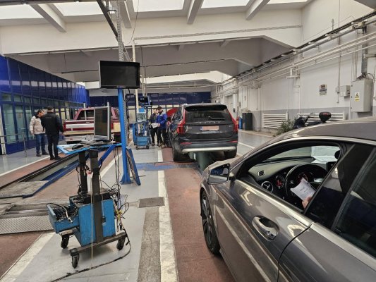 Registrul Auto Român atrage atenţia șoferilor: Se vând certificate RAR Auto-Pass false. Care este prețul real și de unde trebuie luate