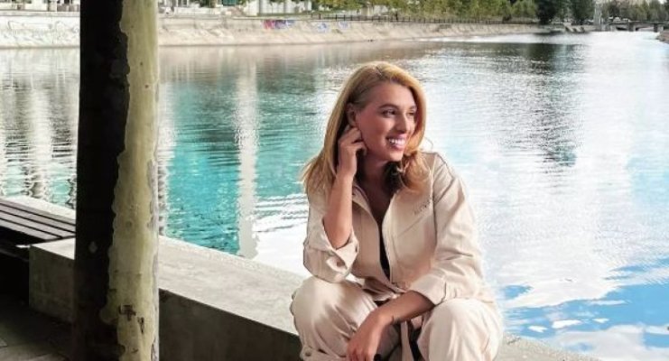 Cine este iubitul Soranei Darclee, solista de la A.S.I.A. Primele imagini cu cei doi îndrăgostiți